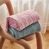 Oversized Chunky Knit Throw Blanket with Tassels