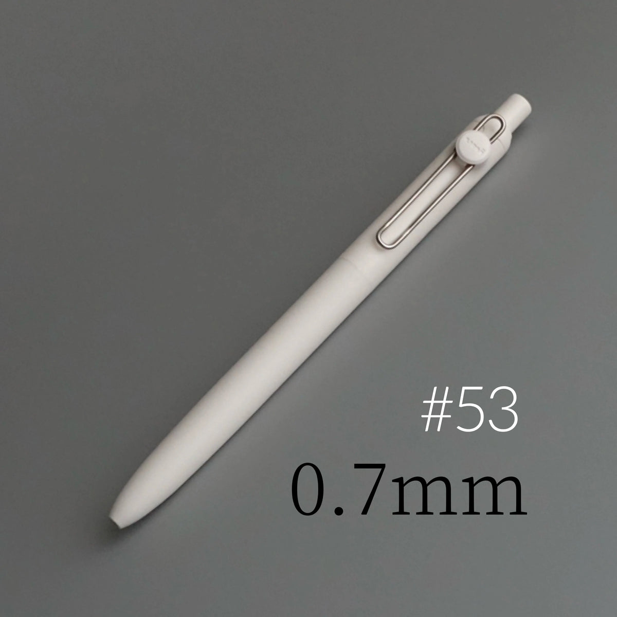 A white Uni ZENTO quick-dry gel pen is shown diagonally against a gray background, with the size marked as 0.7mm.