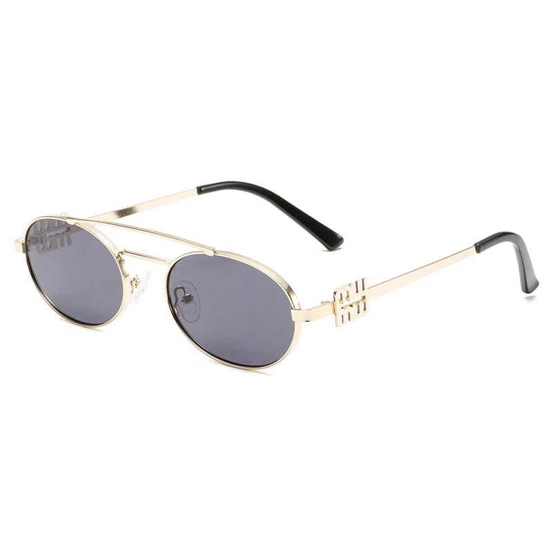 Ovale Sonnenbrille mit Doppelbügel und UV400-Schutz