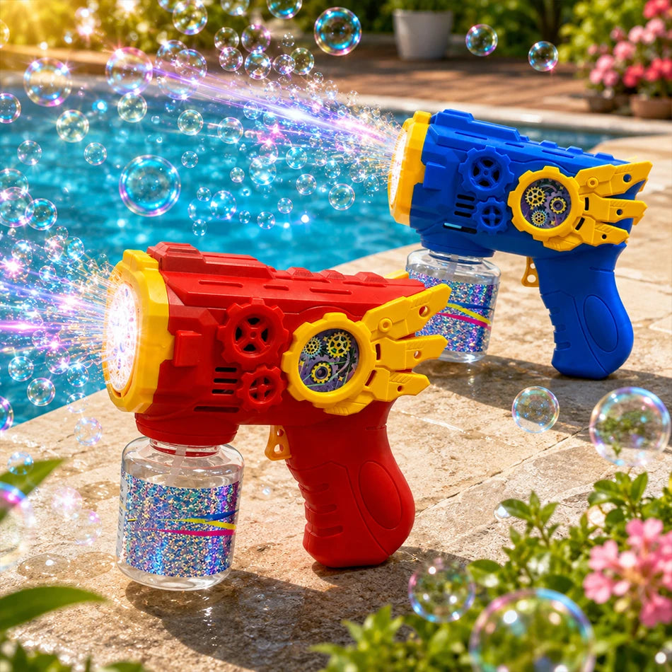 Ein rotes und blaues automatisches Seifenblasenspiel sprüht Blasen in der Nähe eines blauen Swimmingpools.