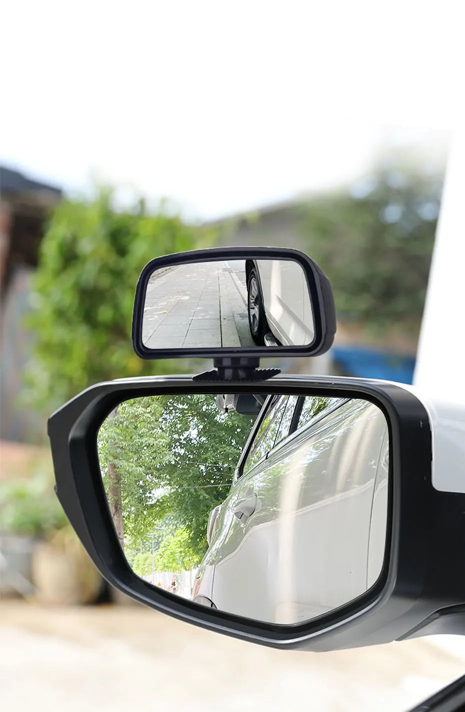360-Degree Rotating Blind Spot Mirror for Cars