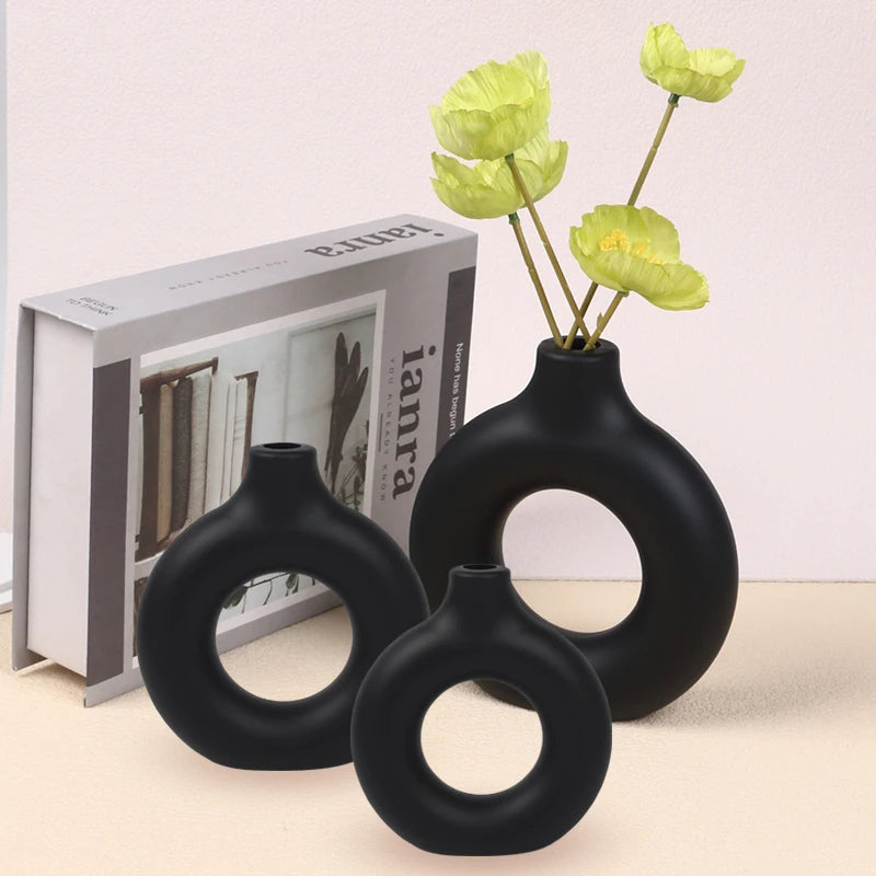 Donut-Shaped Decorative Plastic Vase for Home & Office