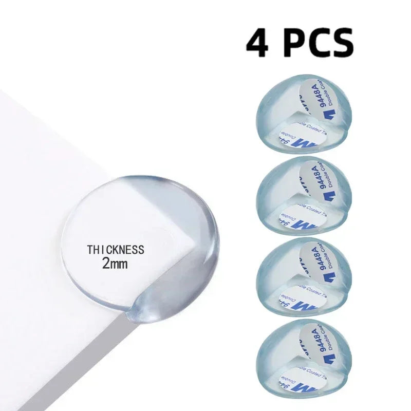 Vier transparente PVC-Sicherheitsstreifen für Möbel- und Tischkanten, 2 mm Dicke.