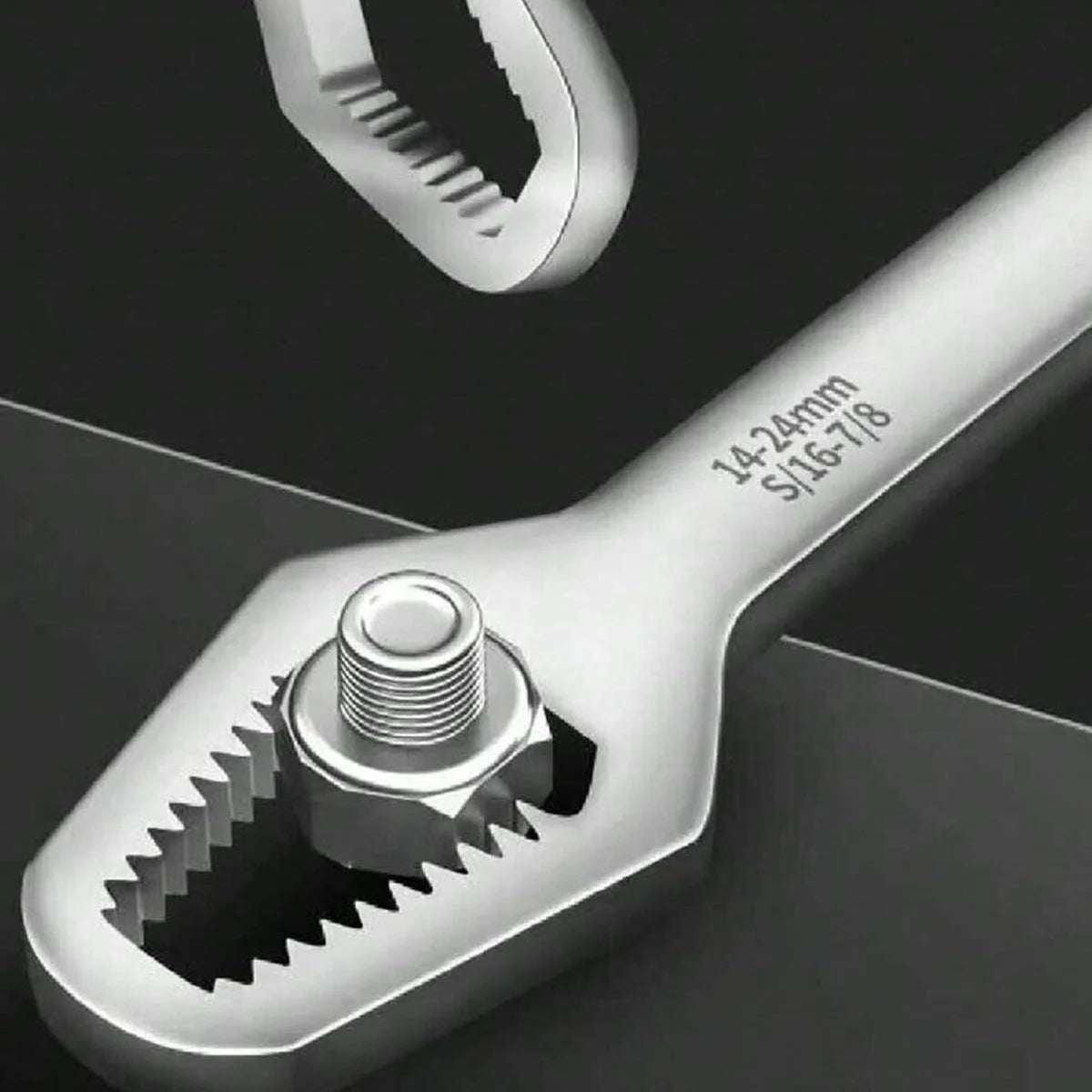 Self-Tightening Universal Wrench Set with Dual Heads