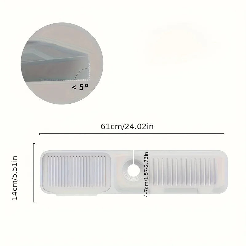 White kitchen sink splash guard with a 7 degree slope and a 61cm length.