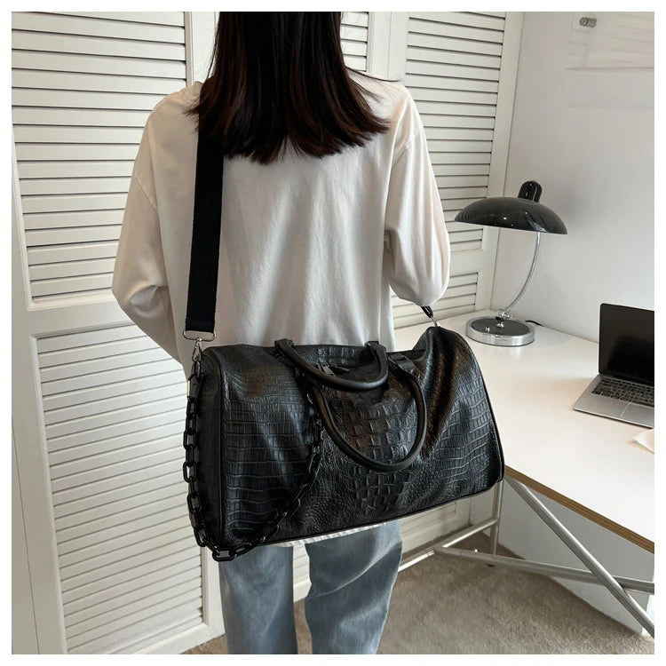 Crocodile Grain Large Capacity Travel Duffle Bag