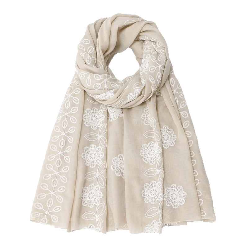 Retro Ethnic Embroidered Shawl