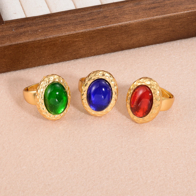 Anillo Declarativo de Gema Roja Ovalada Estilo Vintage
