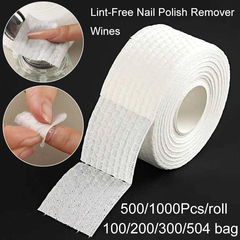 Roll of lint-free cotton rounds for nail polish remover with various pack sizes