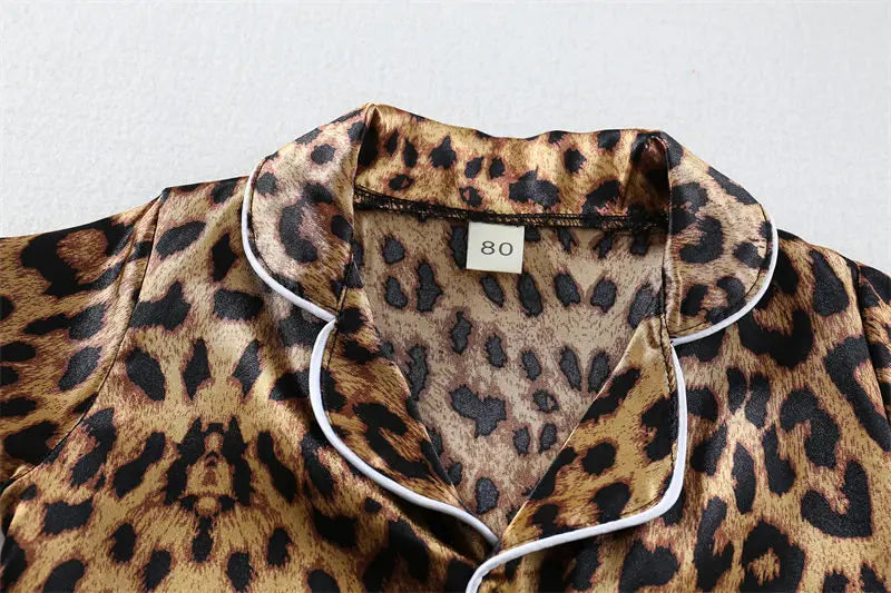 Kids' Cartoon Leopard Print Pajama Set with Short Sleeves