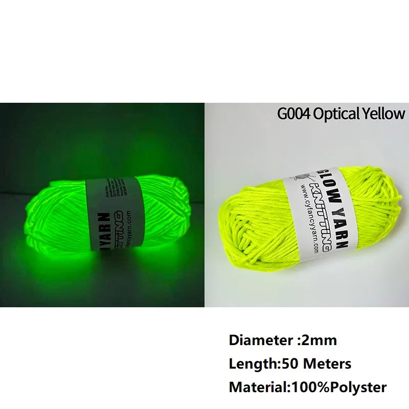 Yellow glow-in-the-dark polyester yarn for knitting and crochet with a 2mm diameter and 50 meters length