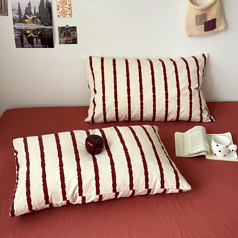 Streifenbedruckte Mikrofaser-Decke- und Bettbezug-Set