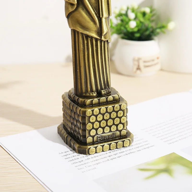 Jesus-Figurine mit Bronzeoptik