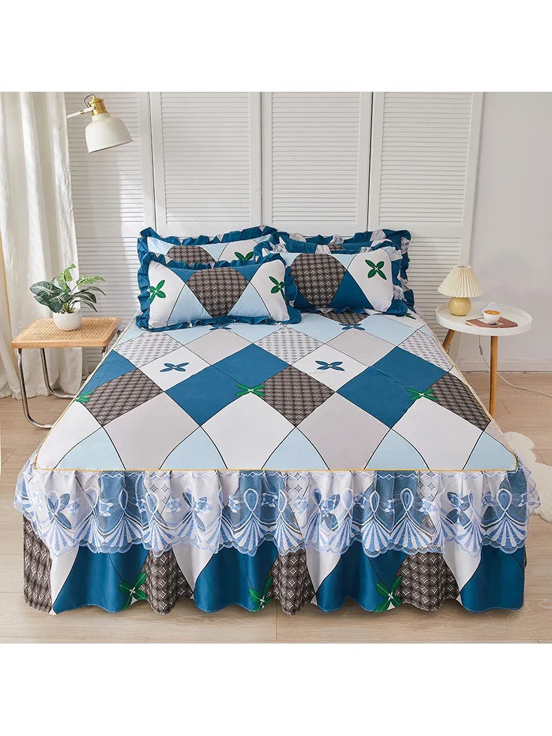 Lace-Trimmed Bed Skirt with Printed Design