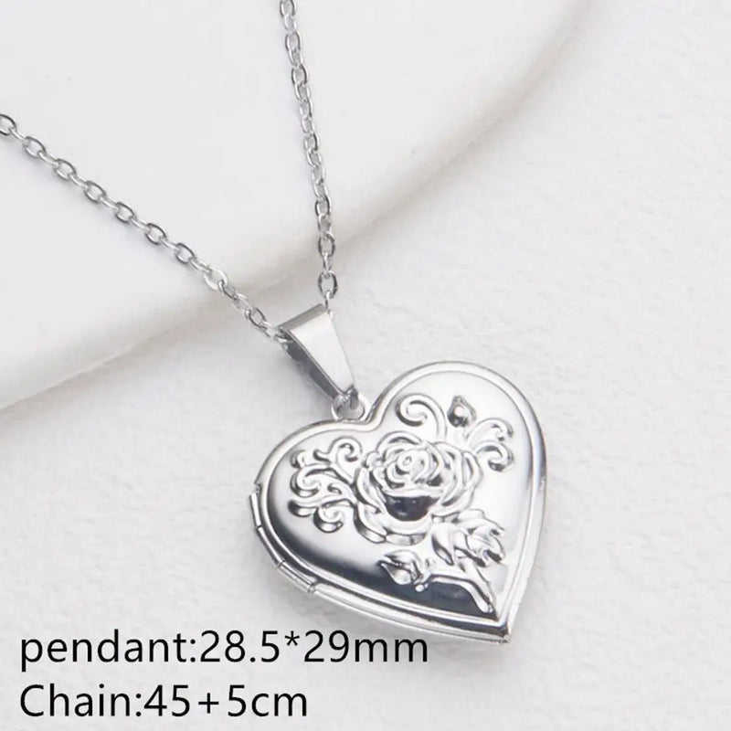 Vintage Floral Heart Locket Necklace