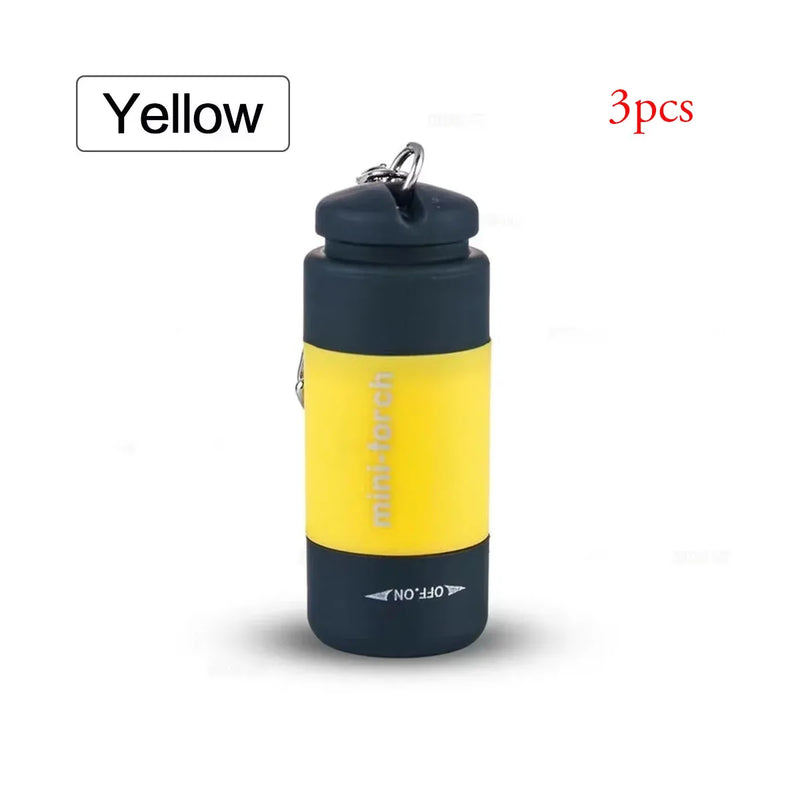 Mini lampe de poche USB rechargeable sur porte-clés