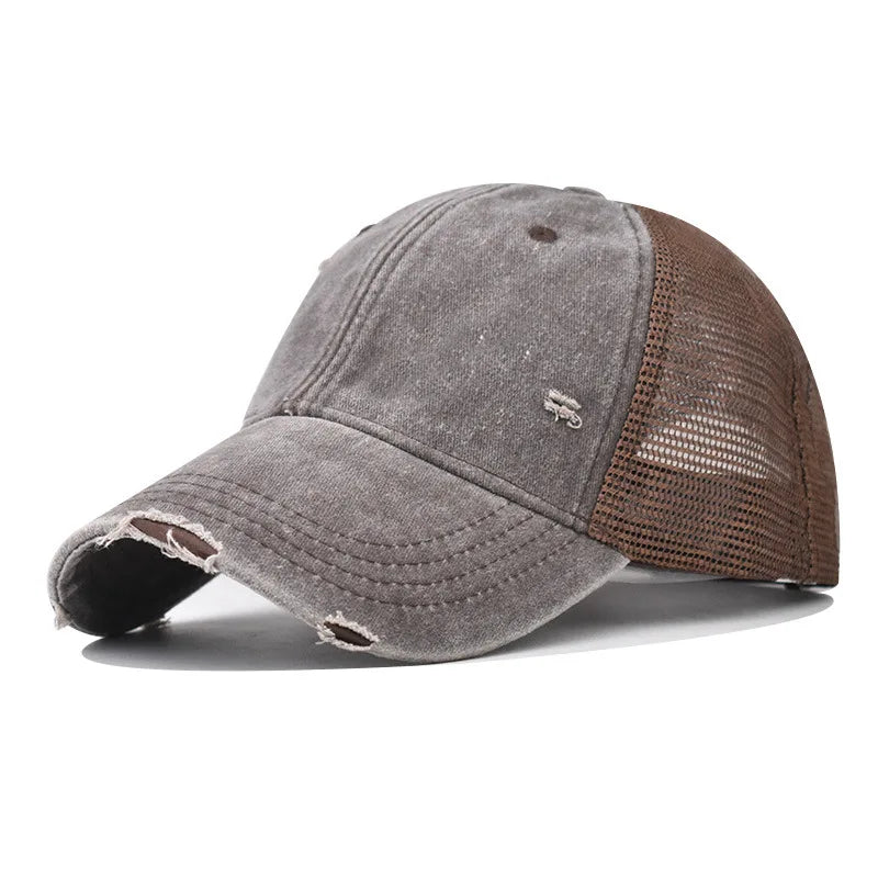 Graue und braune Vintage-gewaschene Baumwoll-Baseballkappe von der Seite