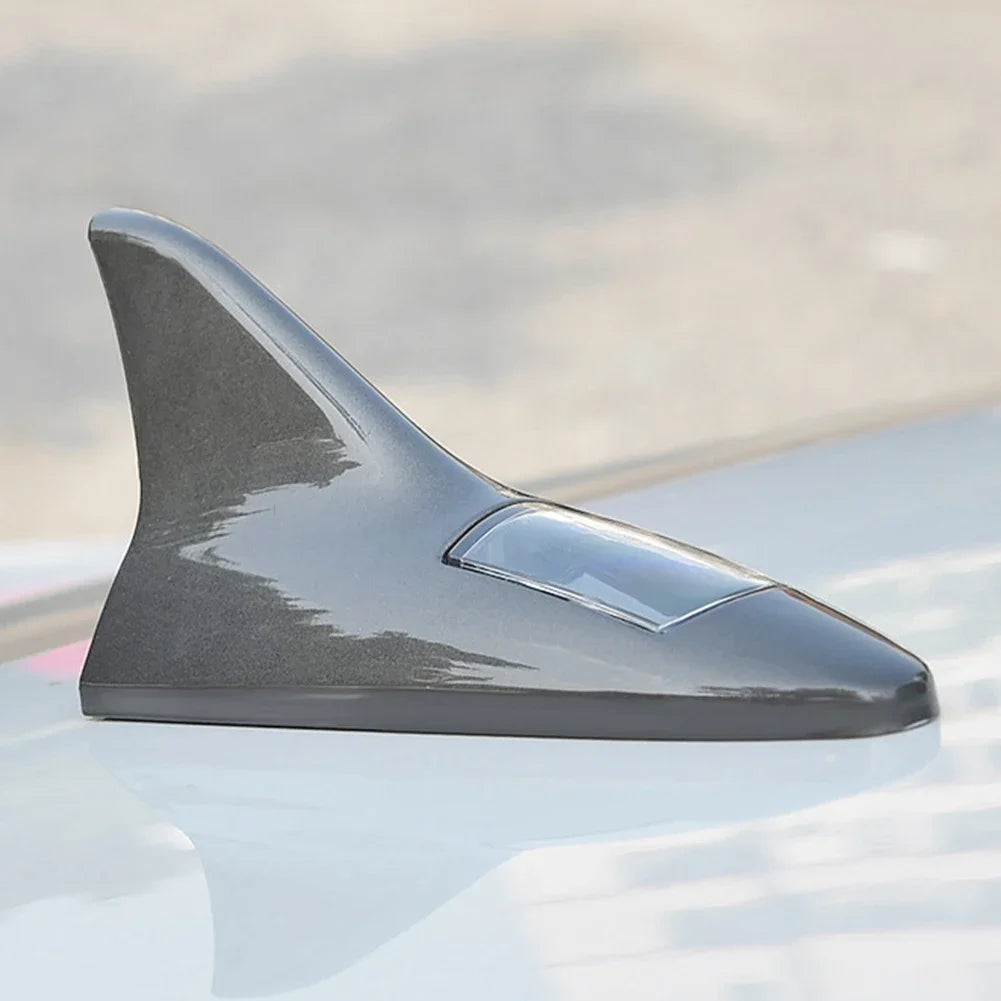 Solar-Powered Shark Fin LED Roof Antenna with Warning Lights