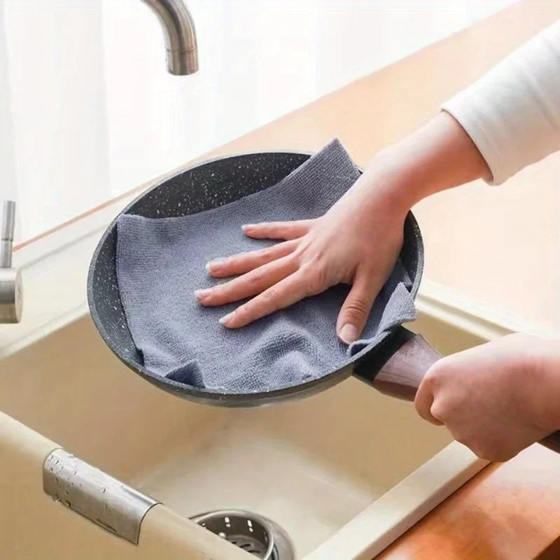 Rouleau de Chiffons en Microfibre Réutilisables – 20 Feuilles
