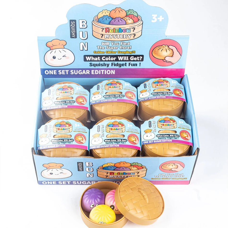 Une boîte de jouets anti-stress en pâte molle colorés avec différents motifs et un thème de puzzle.