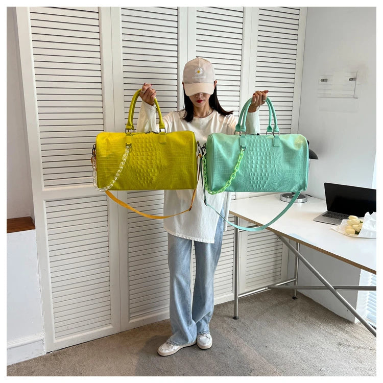 Crocodile Grain Large Capacity Travel Duffle Bag