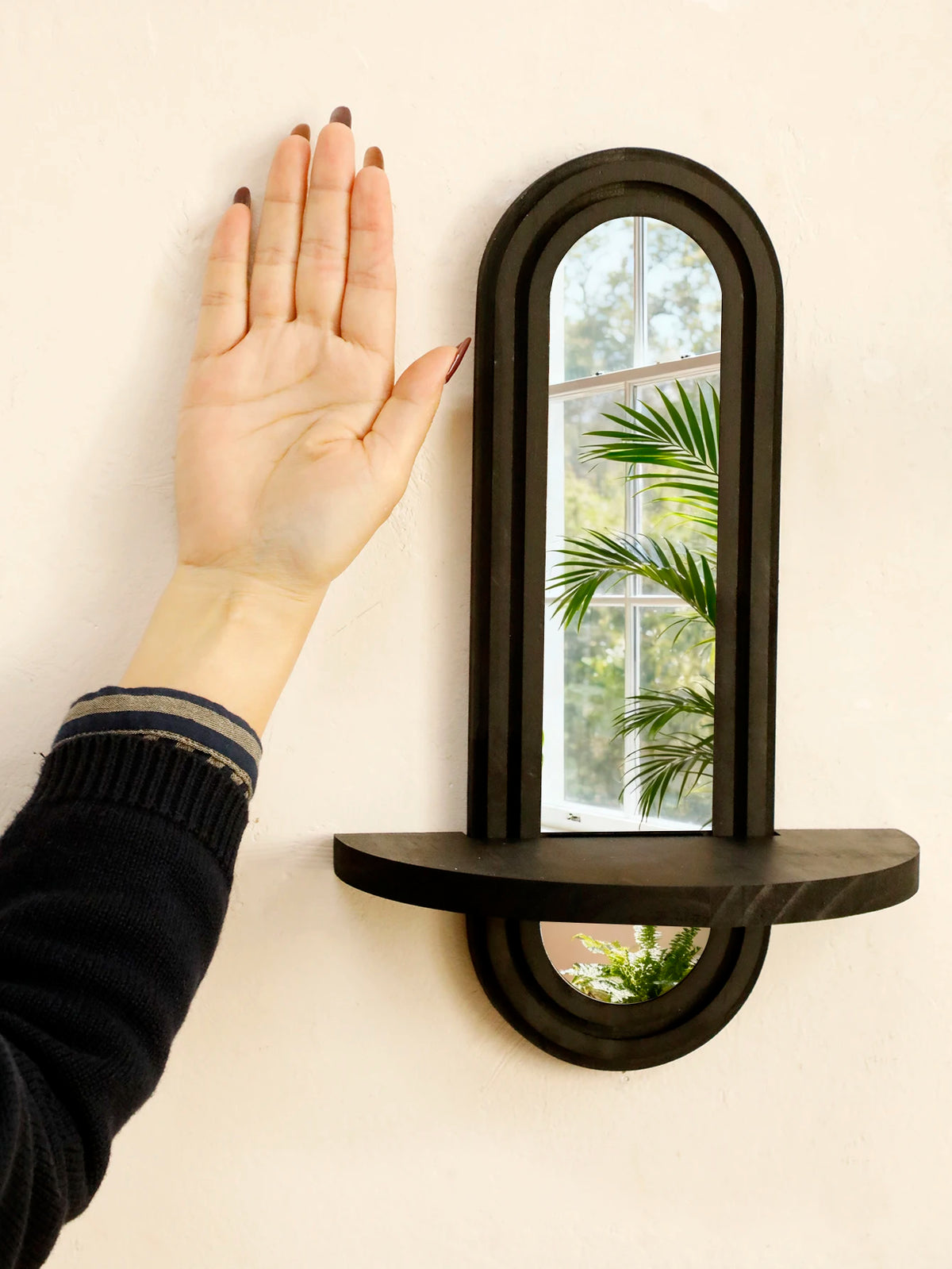 Arched Wall Shelf with Mirror — Modern Geometric Design