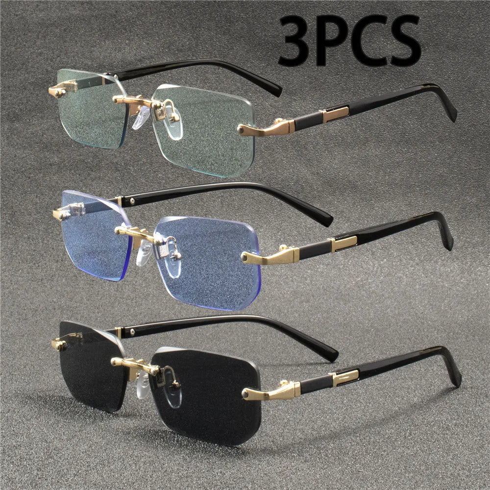 Trois paires de lunettes de soleil rectangulaires sans monture dans diverses couleurs, dont vert, bleu et noir.