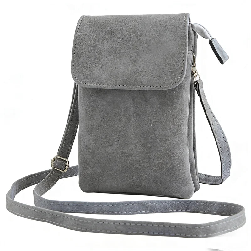 Bolso bandolera compacto de piel sintética