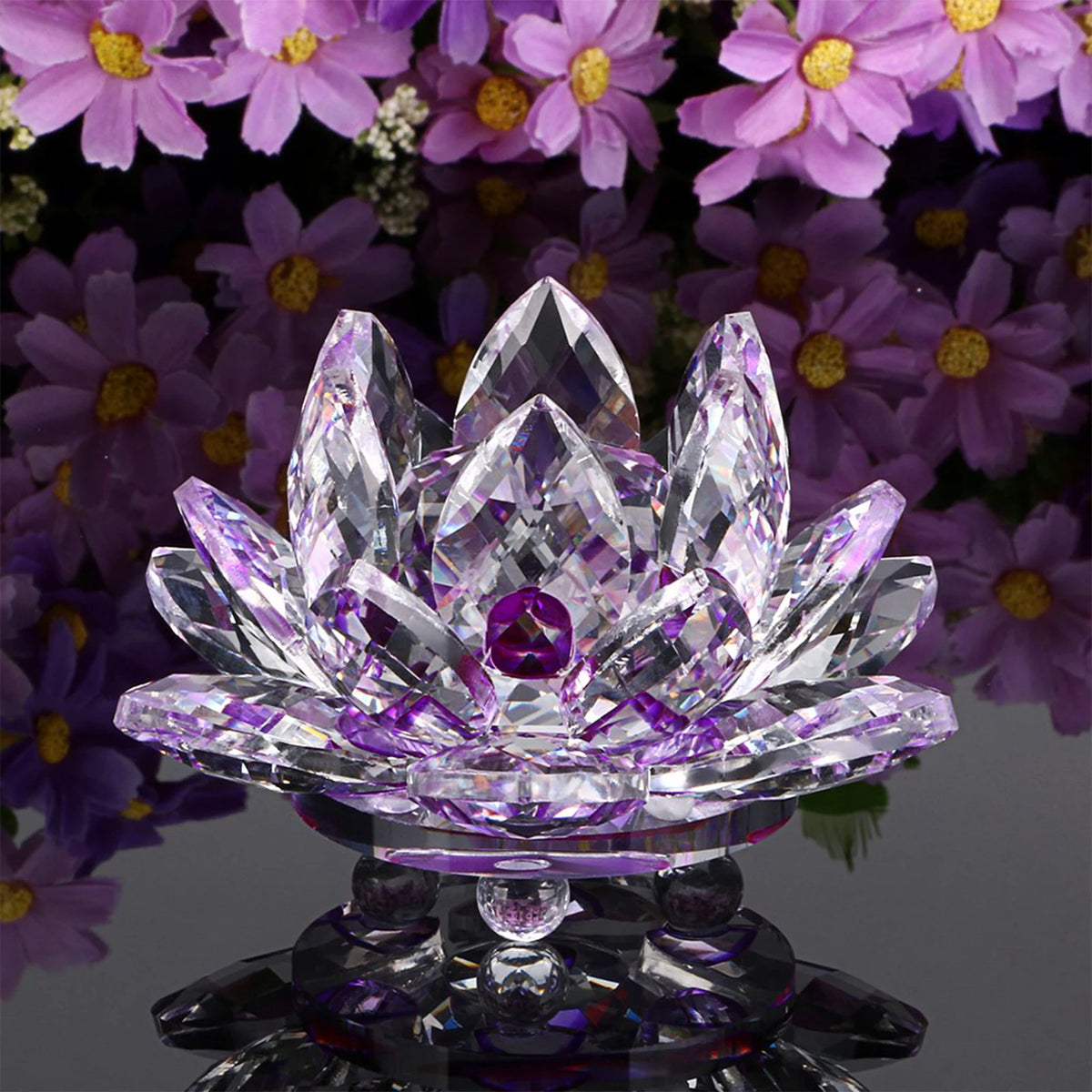 Crystal Lotus Flower Figurine – Elegant Glass Tabletop Decor