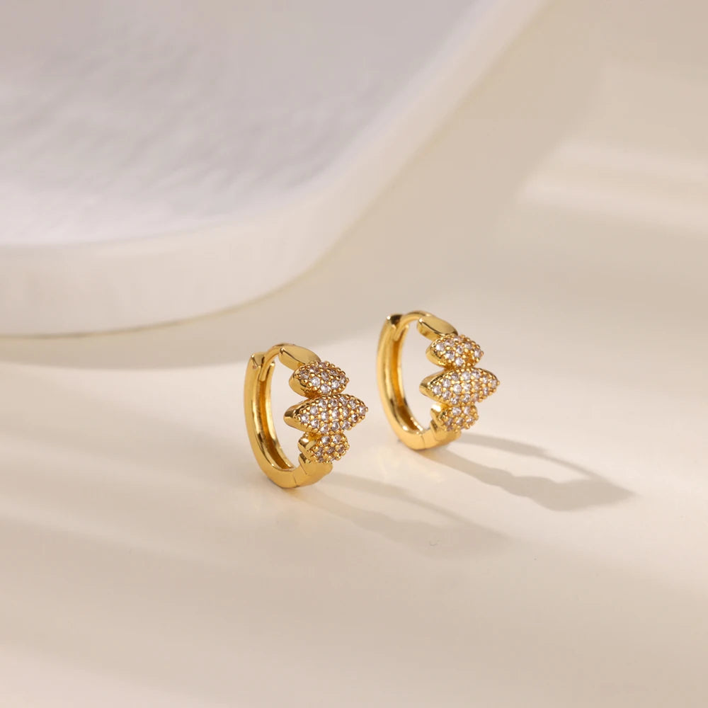 Boucles d'oreilles créoles en zircon cubique ton or