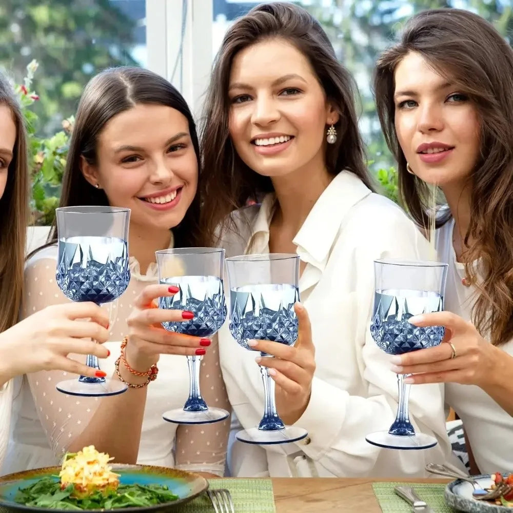 Shatterproof Plastic Champagne Flutes for Outdoor Celebrations