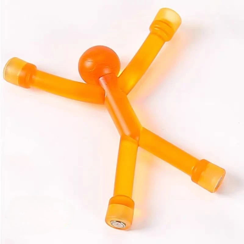 Orange, magnetisches, humanoide Spielzeug mit mehreren Armen und einem zentralen Körper.