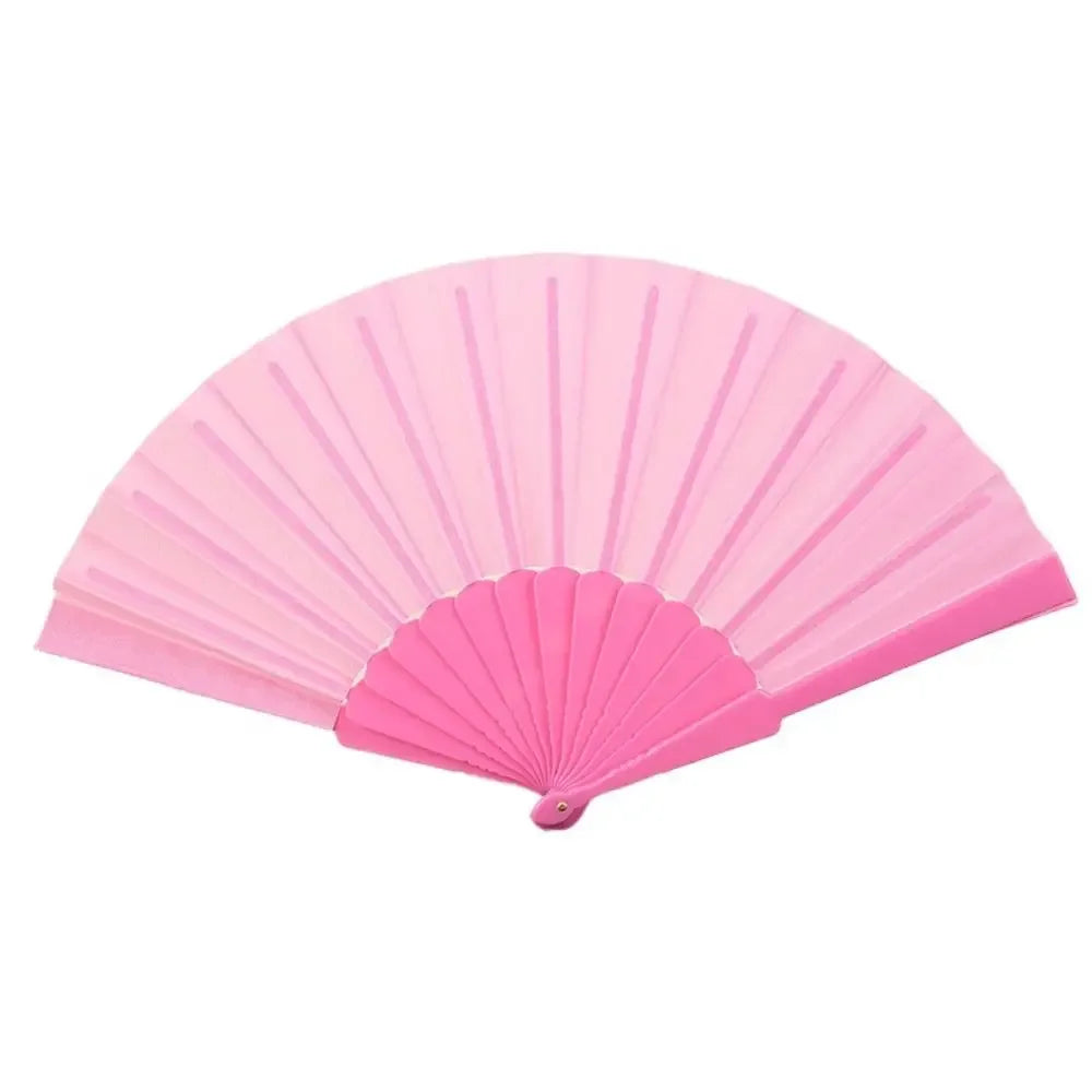 Pinkes faltbares Handtuchgefäß mit plissierten Papierblättern, von unten gezeigt.