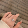 Bague géométrique classique en zircon avec bande ajustable ouverte