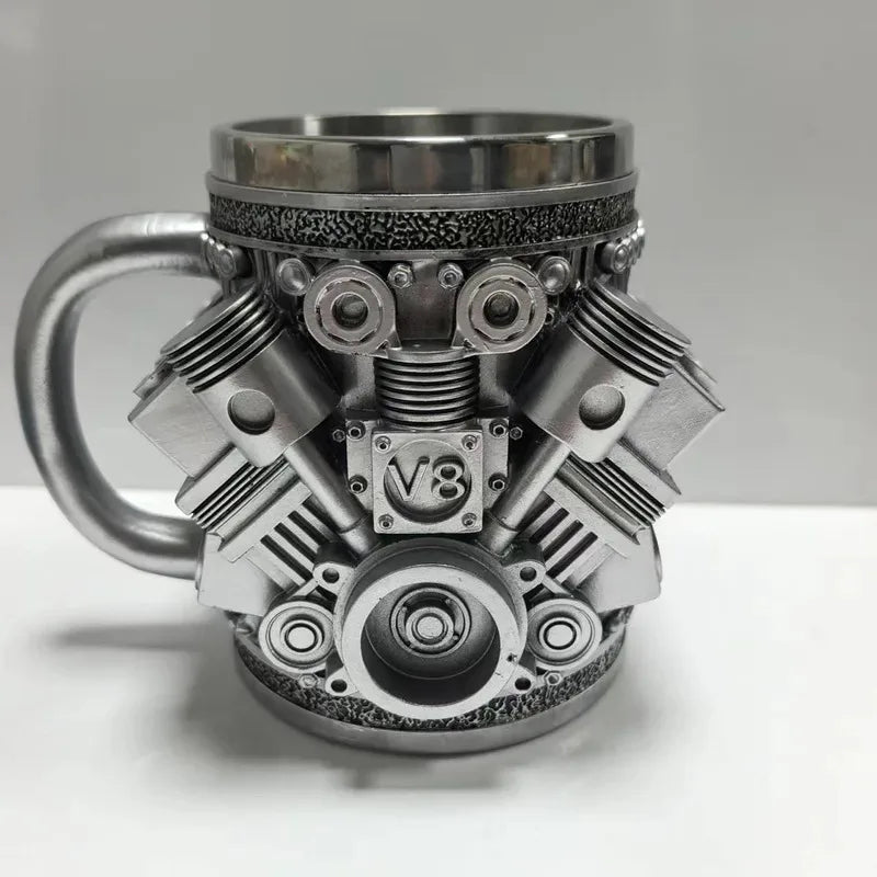 Taza Aislada de Acero Inoxidable con Diseño de Motor V8
