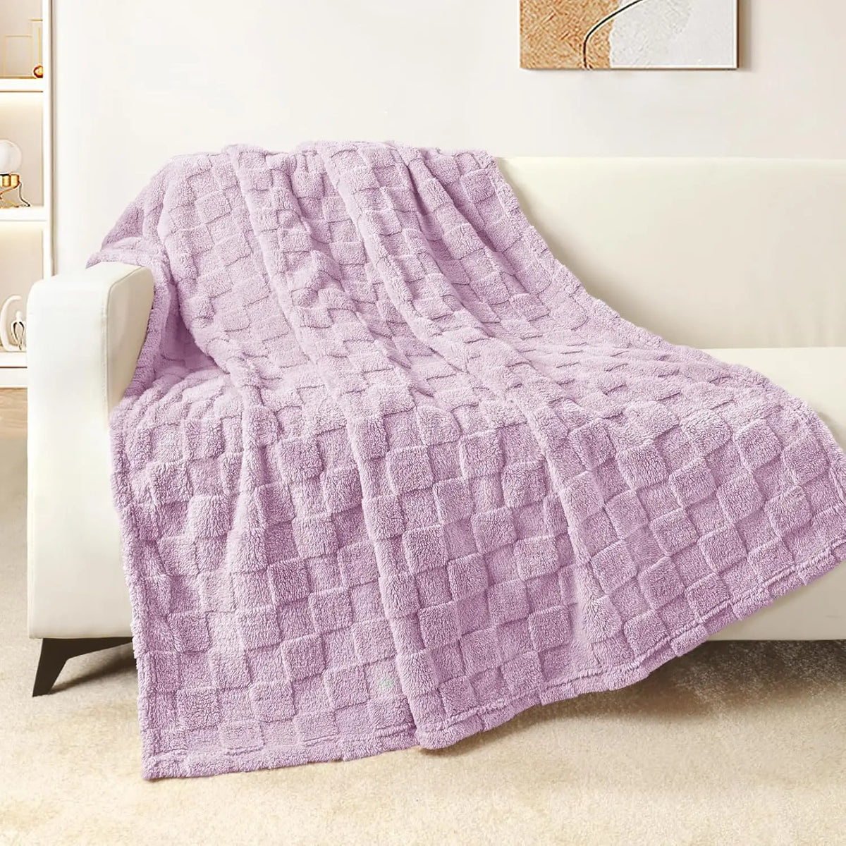 Lilac Checkered Fleece Throw Blanket – Soft & Cozy