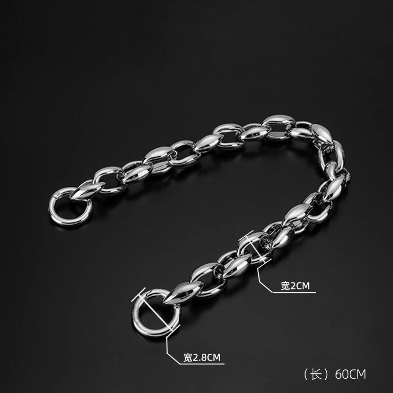 Silver acrylic chain strap measuring 60cm long and 2.8cm wide