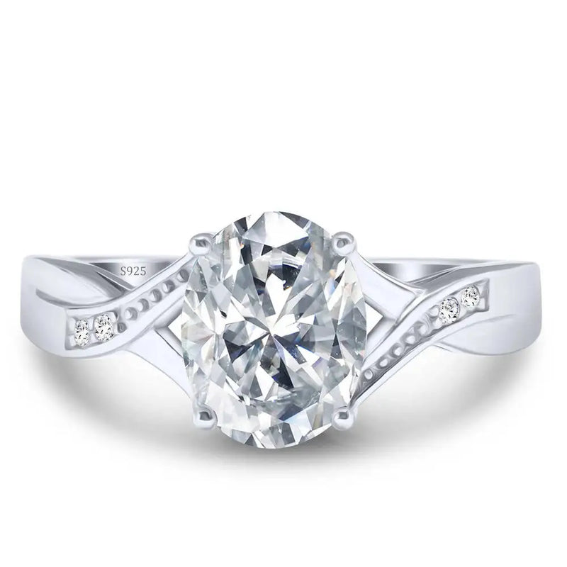 Anillo Encantador de Moissanita con Diseño de Hada en Plata de Ley 925