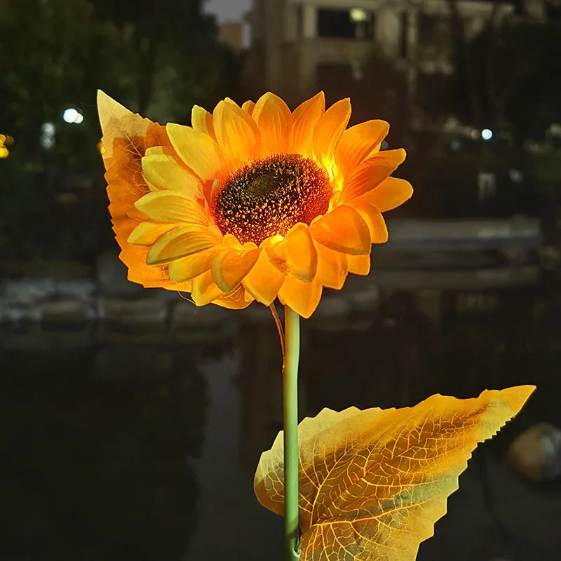 Solar-Powered Sunflower Garden Light