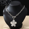 Collier Pendentif Fleur de Wisteria Vintage