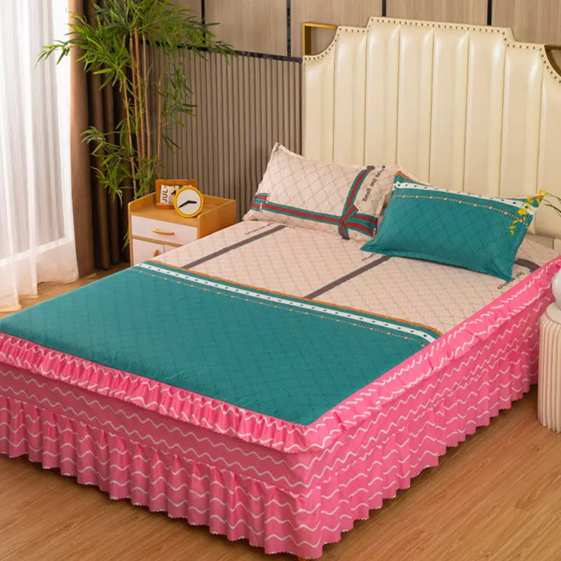 Elegant Elastic Fitted Bed Sheet Set with Lace Skirt and Pillowcases