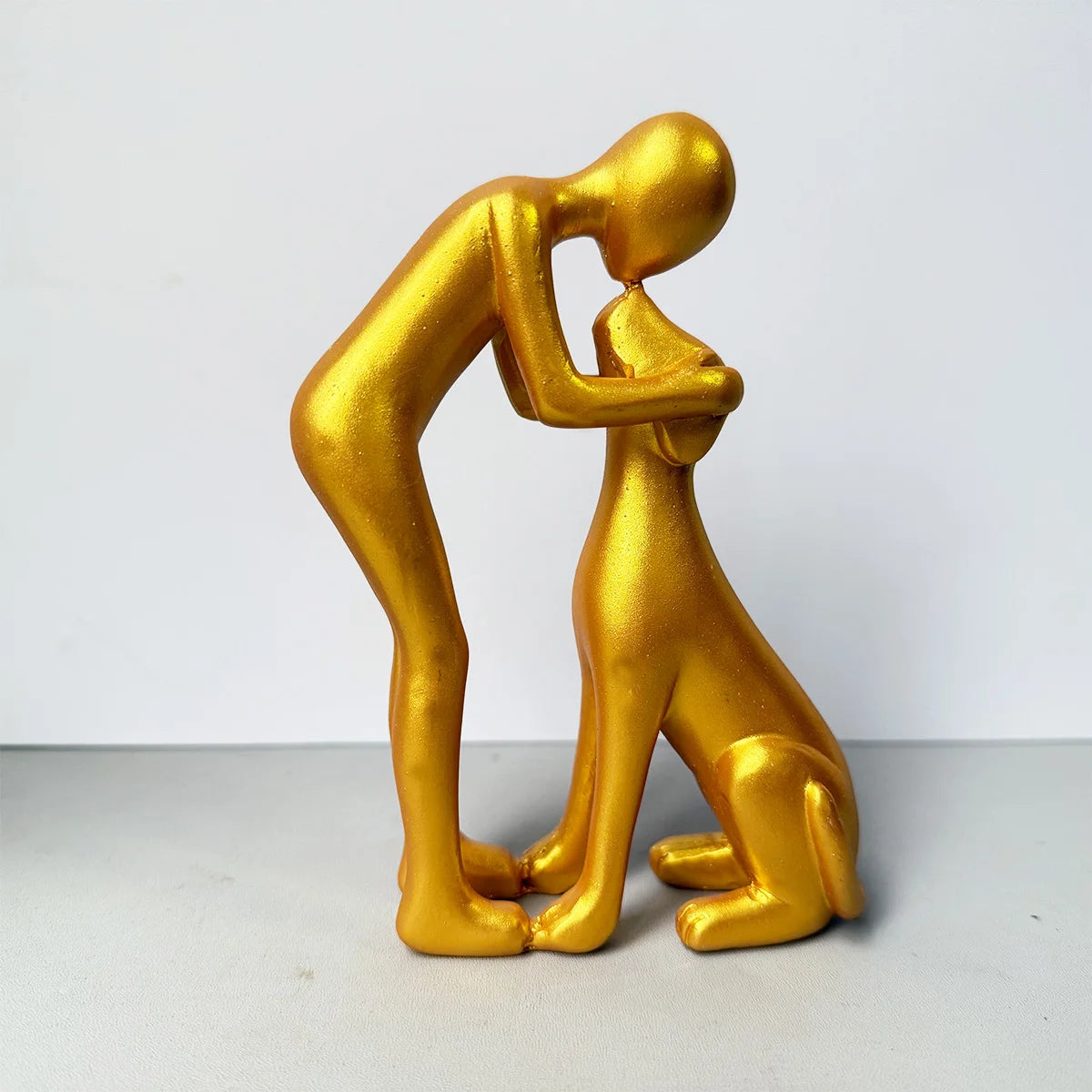 Resin Kissing Puppy Figurine – Warm Pet Lover Decor
