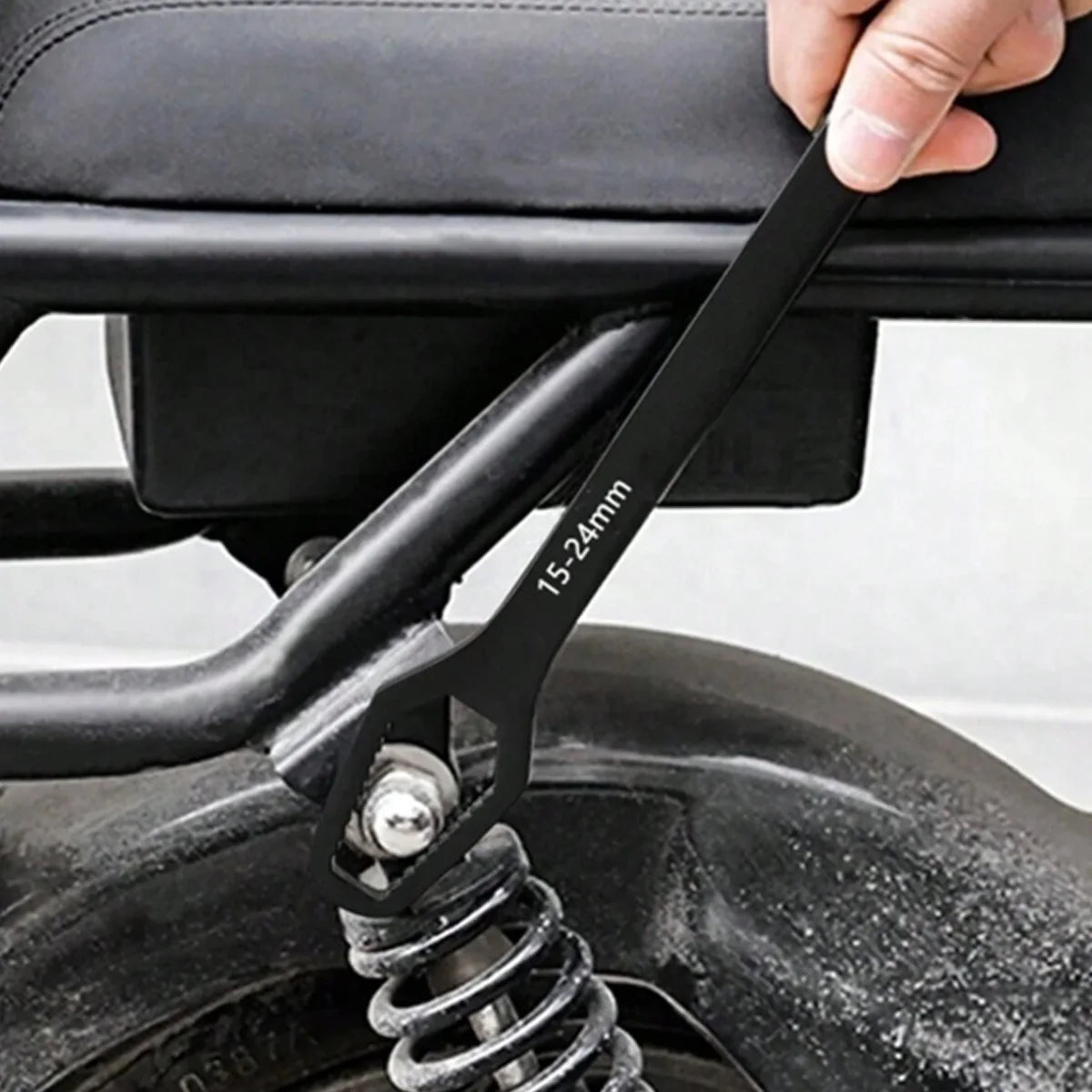 Self-Tightening Universal Wrench Set with Dual Heads