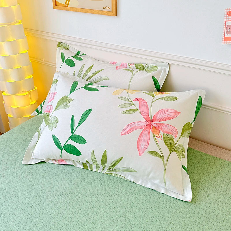 Floral Print 100% Cotton Duvet Cover Set with Two Pillow Shams