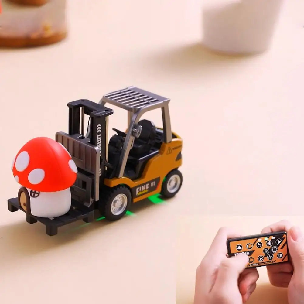 1:64 Scale Remote Control Forklift with Bluetooth and Realistic Lifting