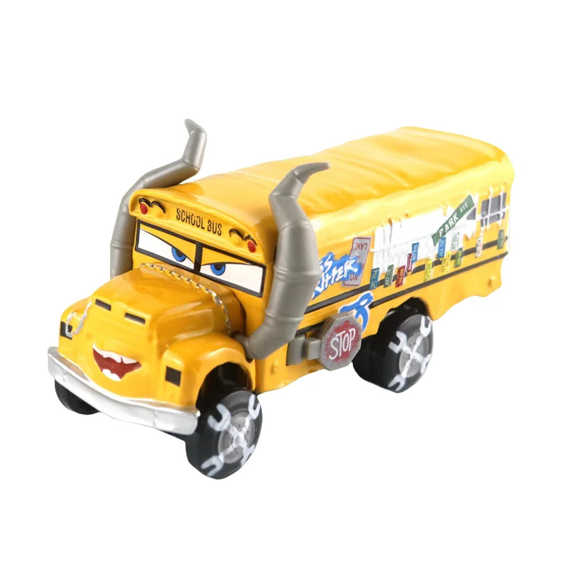Diecast Metal Cars 6-Pack with Lightning McQueen, Mater, Cruz Ramirez & More