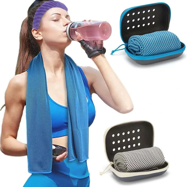 Una mujer usa una toalla deportiva morada para refrescarse mientras hace ejercicio, con la toalla guardada en un contenedor p