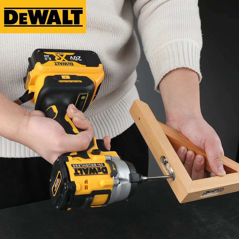 DEWALT DCF921 ATOMIC 20V MAX Brushless Impact Wrench