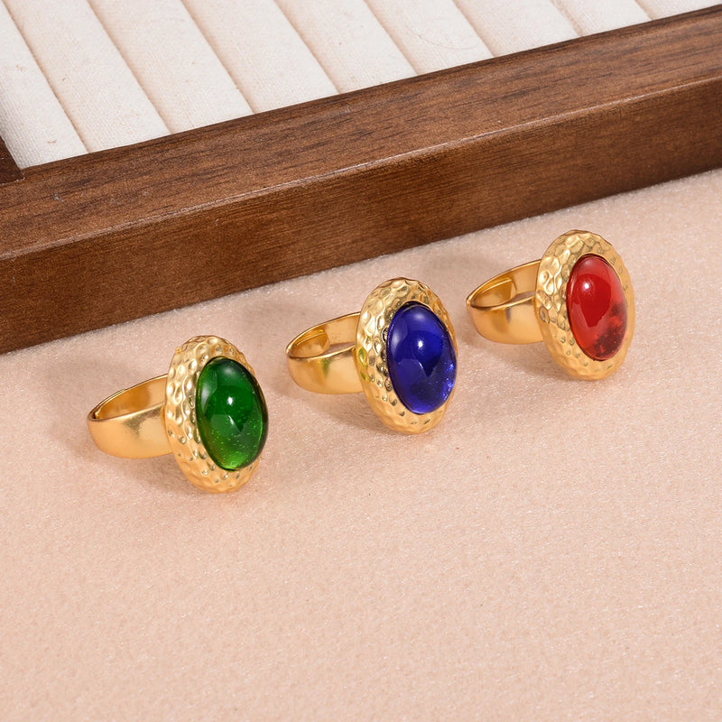 Anillo Declarativo de Gema Roja Ovalada Estilo Vintage