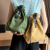 Isolierte Canvas-Tote mit Kordelzug
